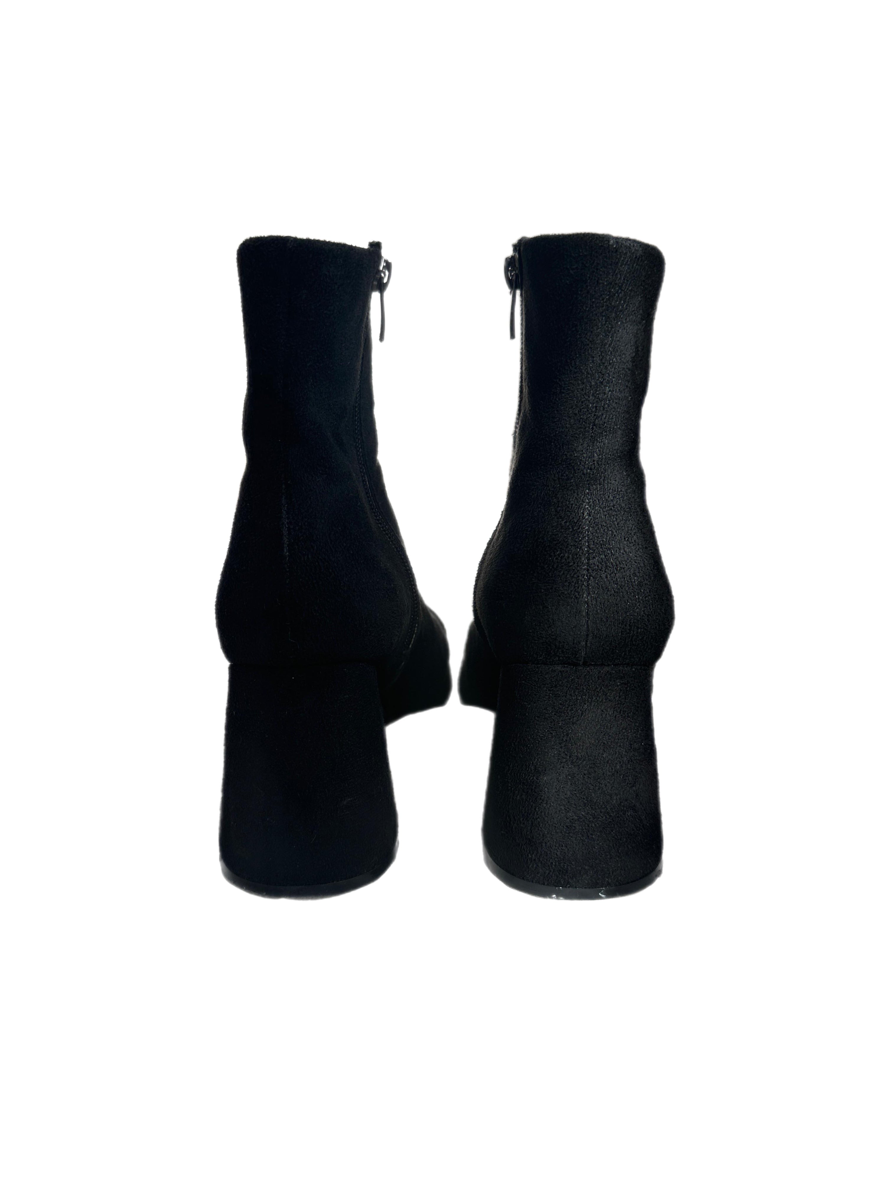 Siyah Süet Topuklu Bot